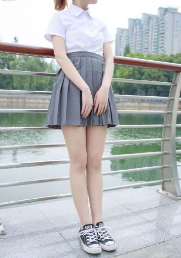 伦乱在线_DVD免费观看